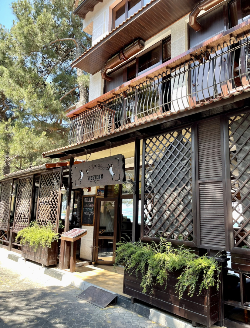 Отель Saloon Western