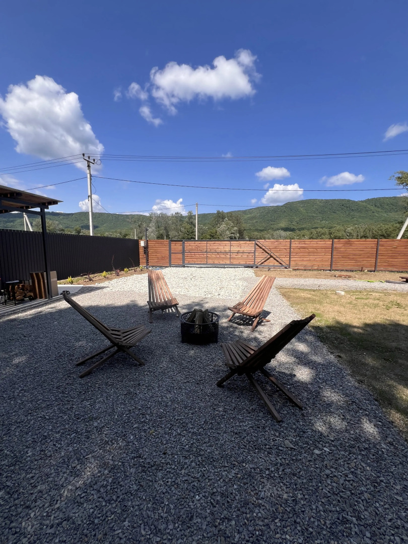 Частный дом Grey Stone у реки