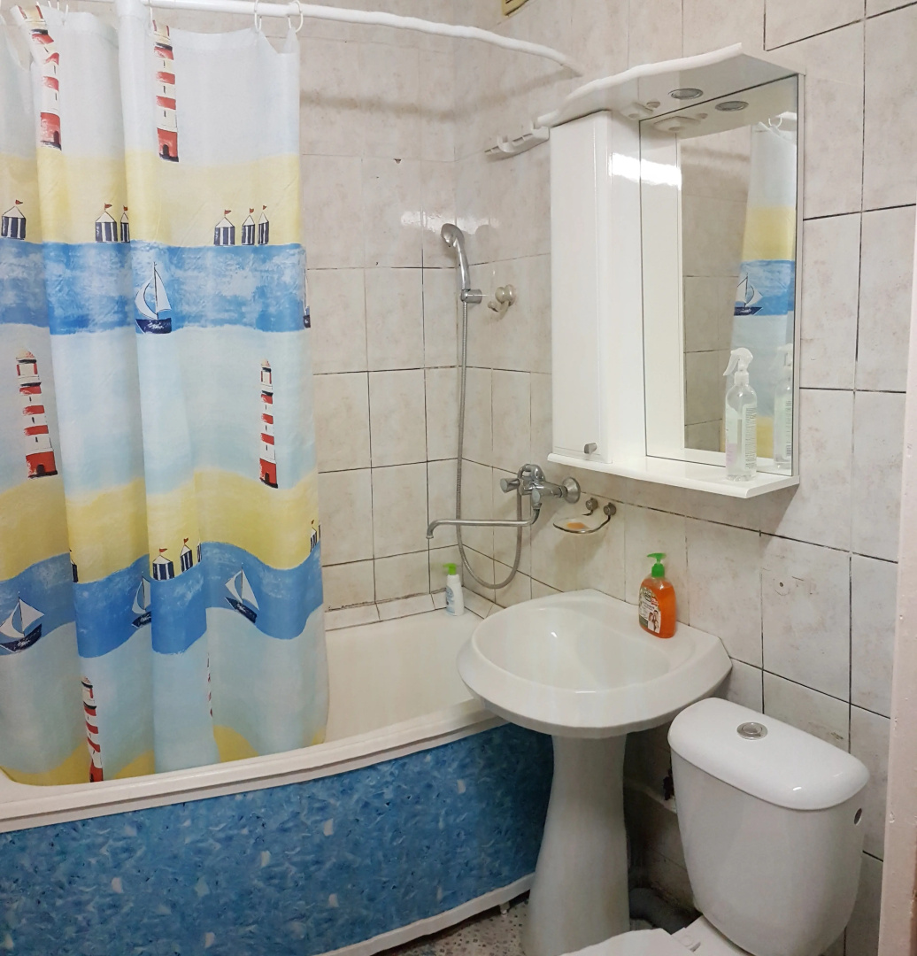 Квартира L.V.Hotels на Льва толстого 91