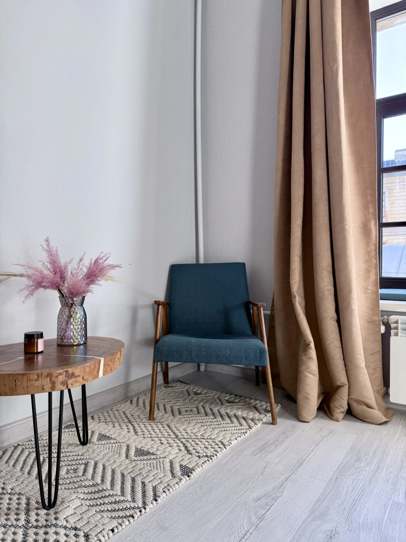 Квартира Orlov House с видом на крыши Петербурга