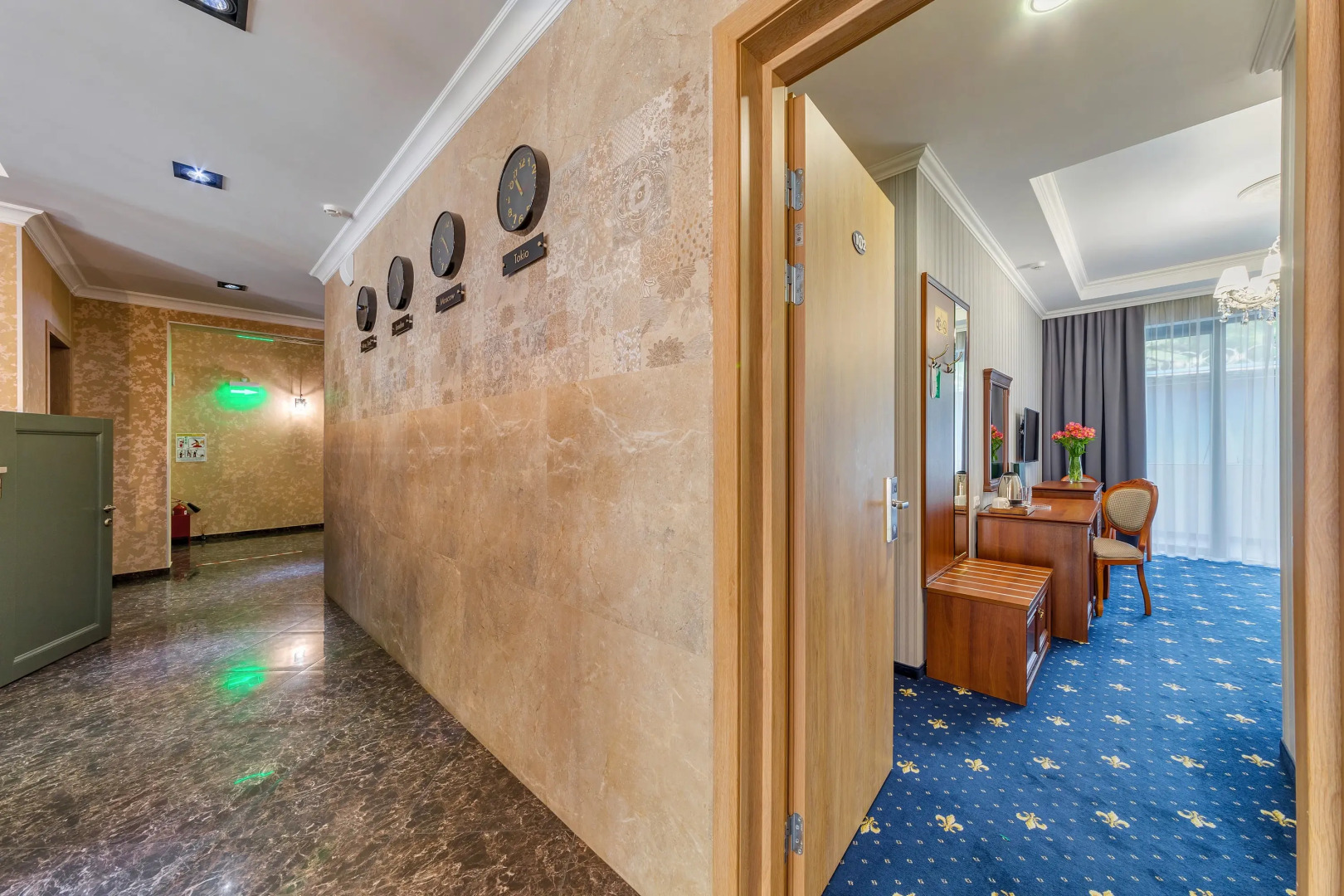 Отель Лермонт