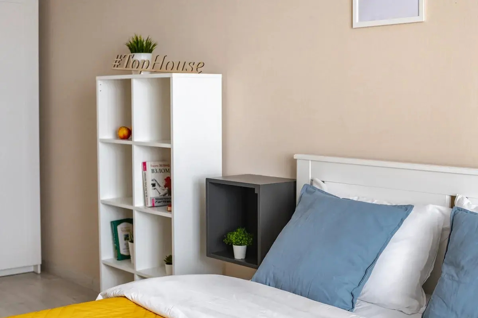 Апартаменты TopHouse на Красного Знамени 91 двухкомнатные