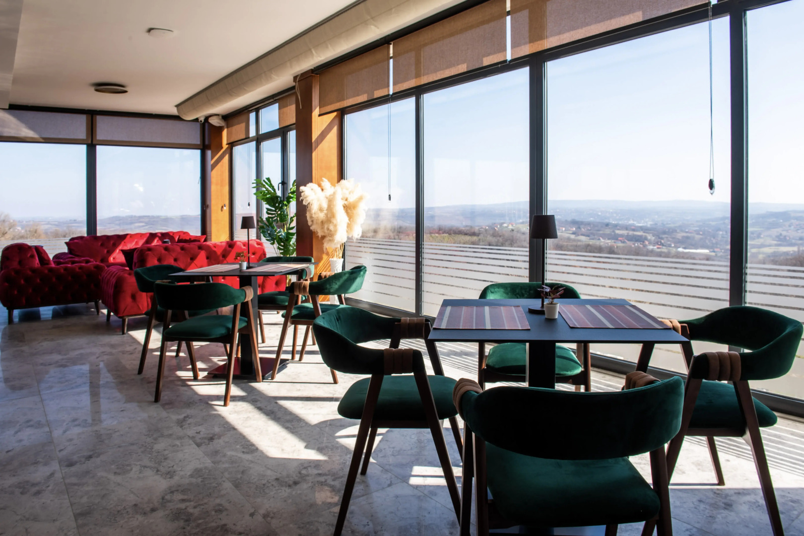 Отель Alexander Resort