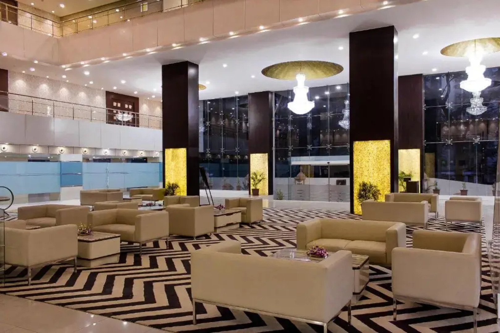 Отель The Byke Suraj Plaza Veg