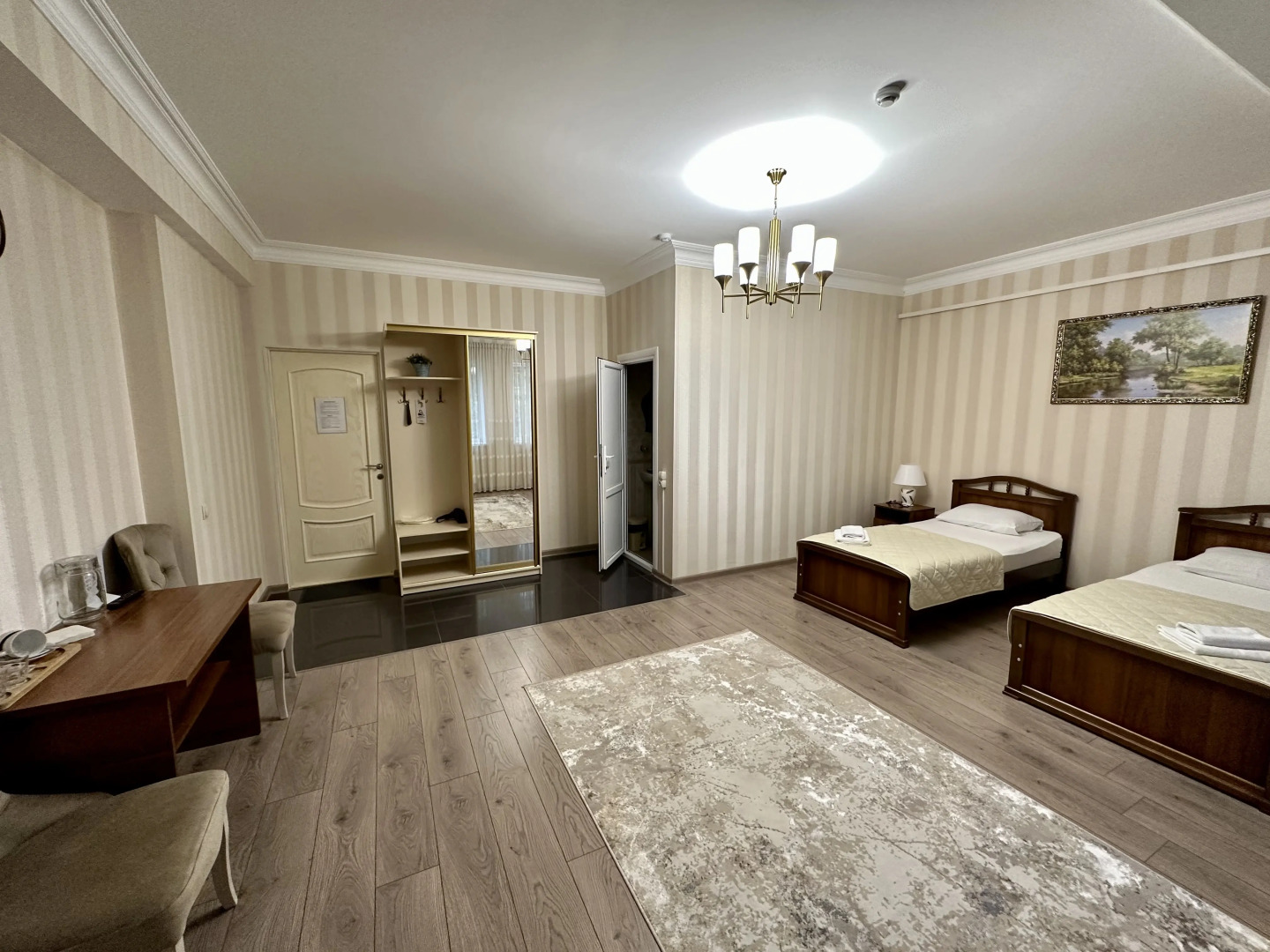 Отель ВОСТОК