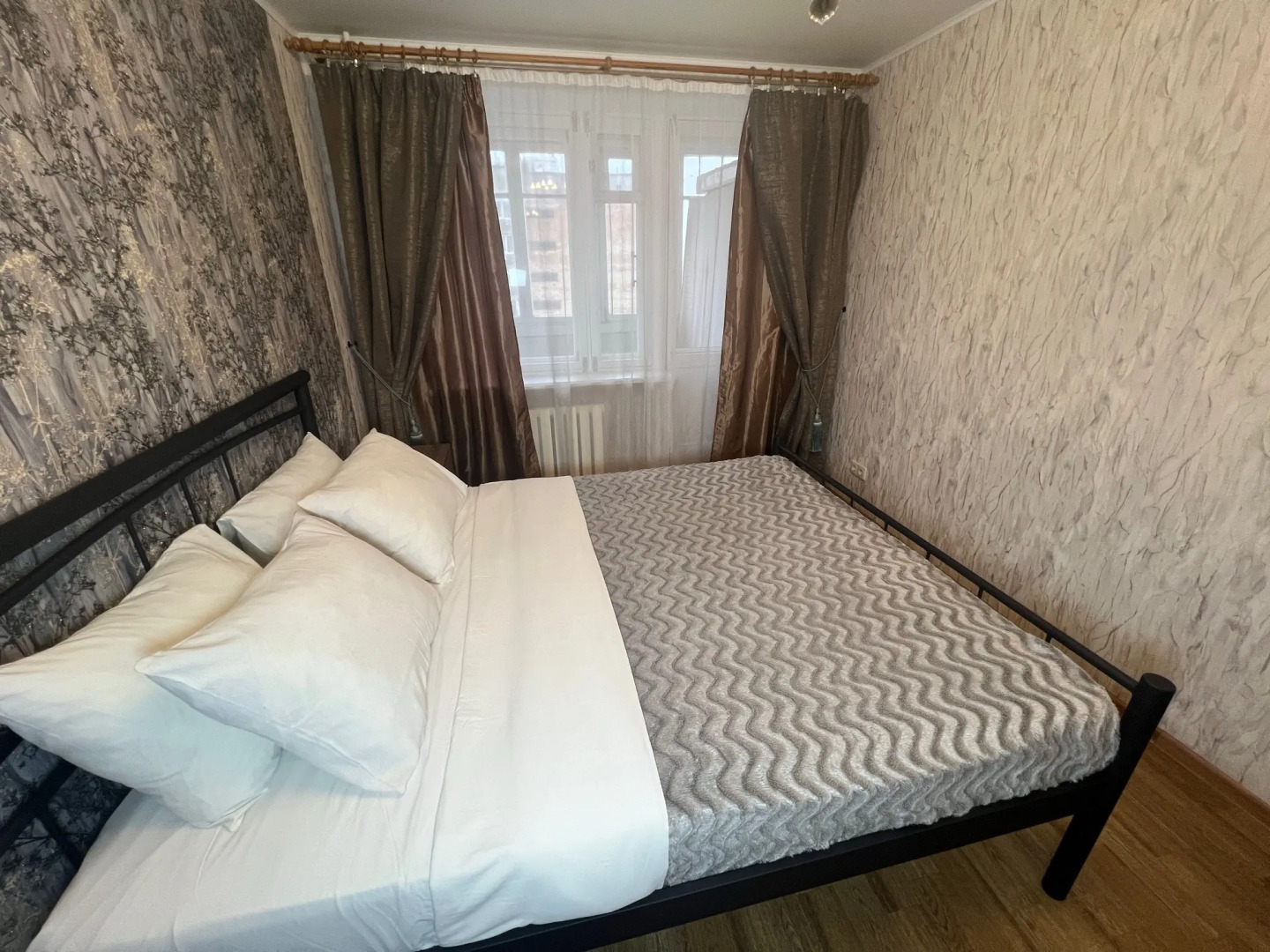 Квартира комфорт на ул Максима Горького 158