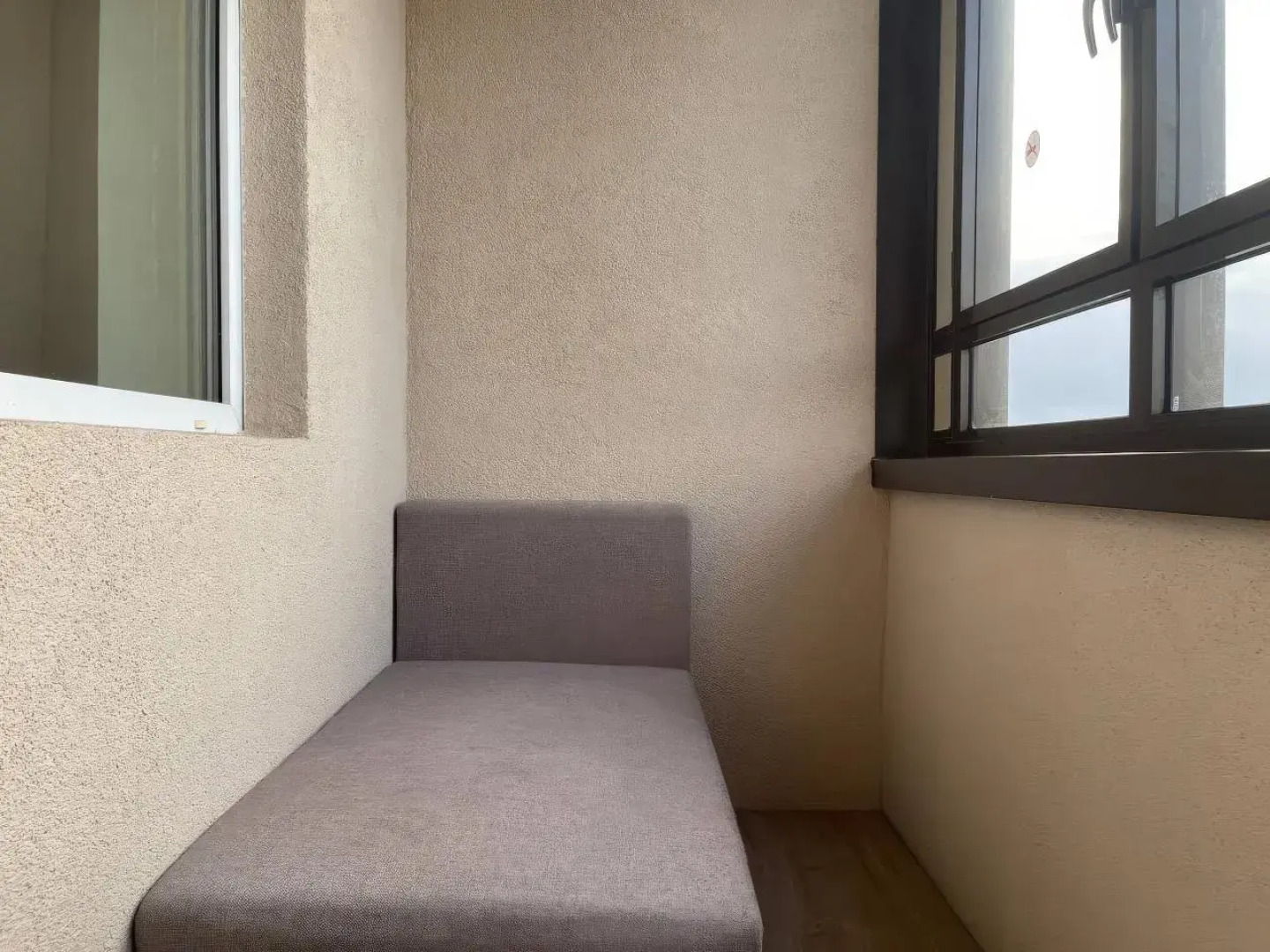 Апартаменты с Видом на Парк Метро Площадь Мужества 10 Минут Пешком