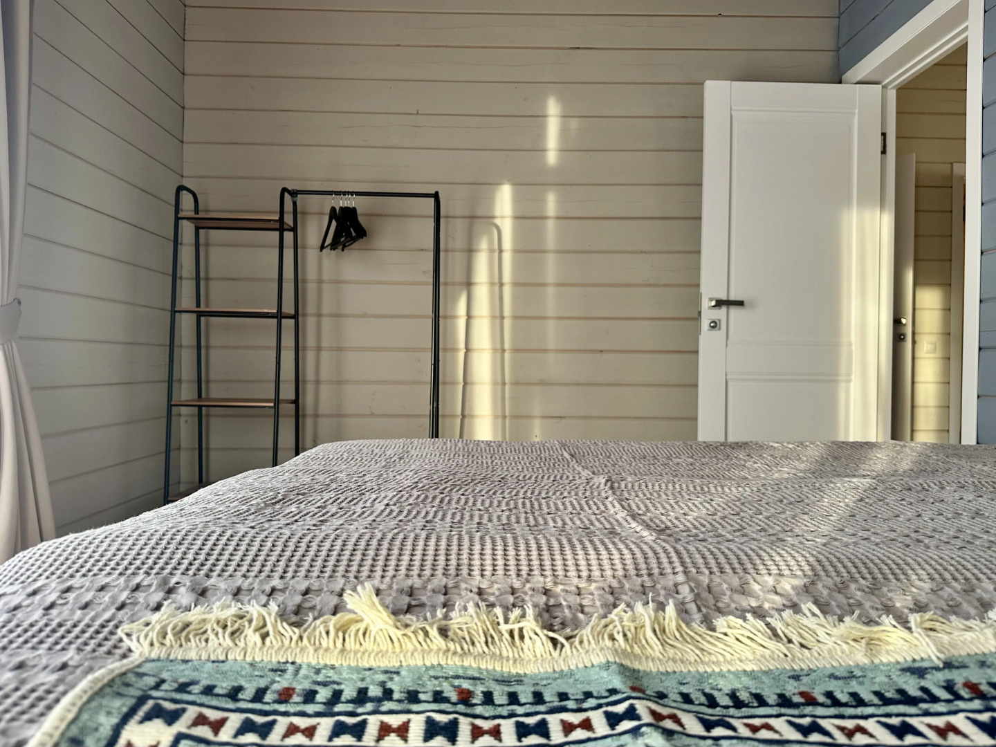 Частный дом рядом с прудом лесом и пляжем