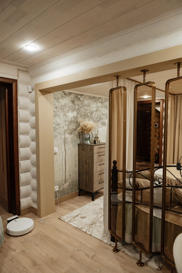 Частный дом на берегу реки