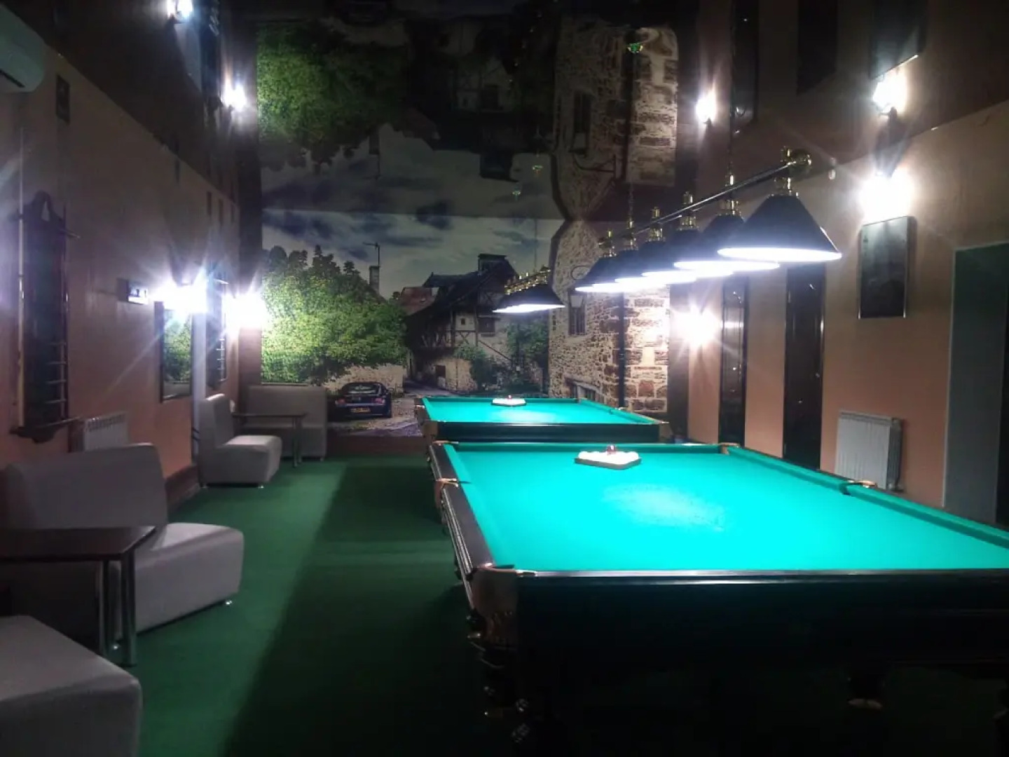 Отель Золотой Джин