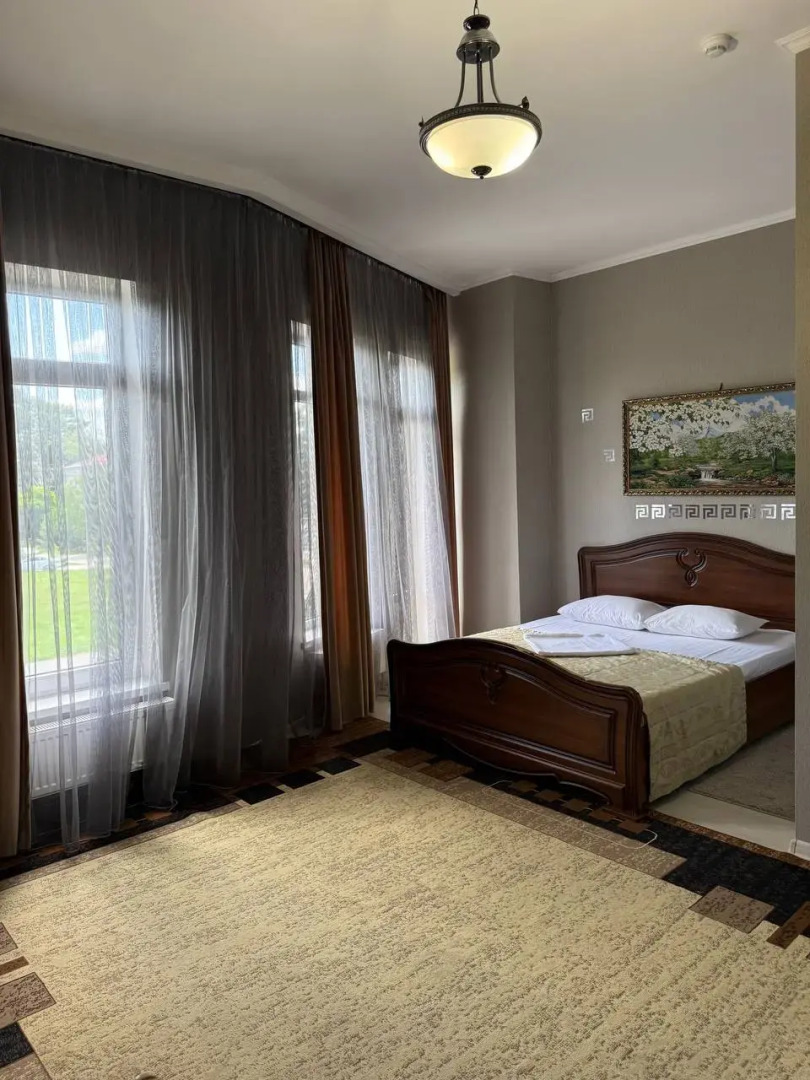 Отель Галар Холл