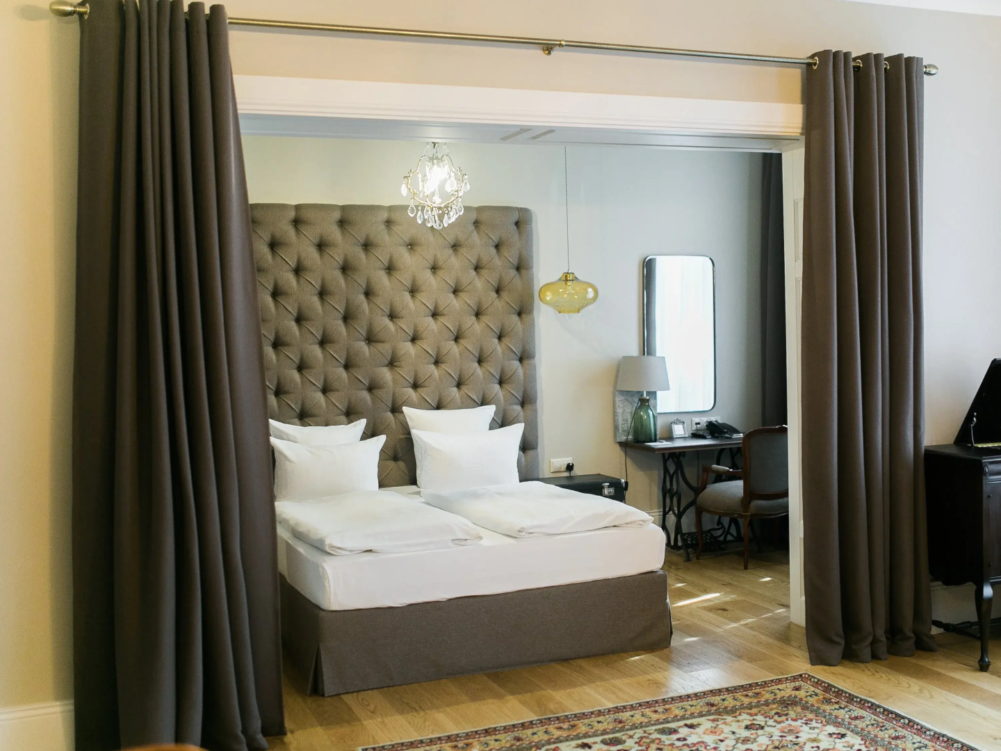 Отель Чайковский