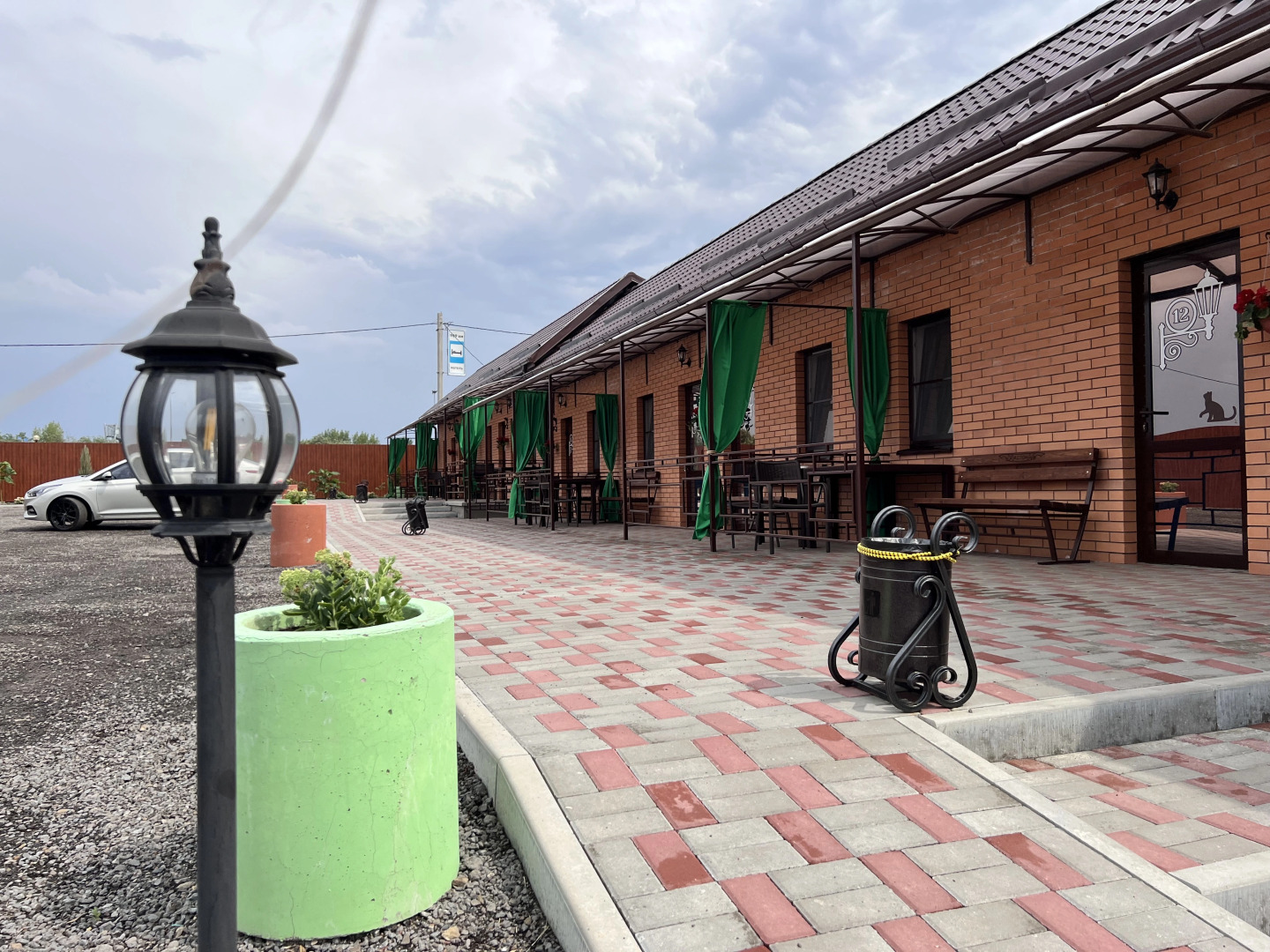 Отель Астонит