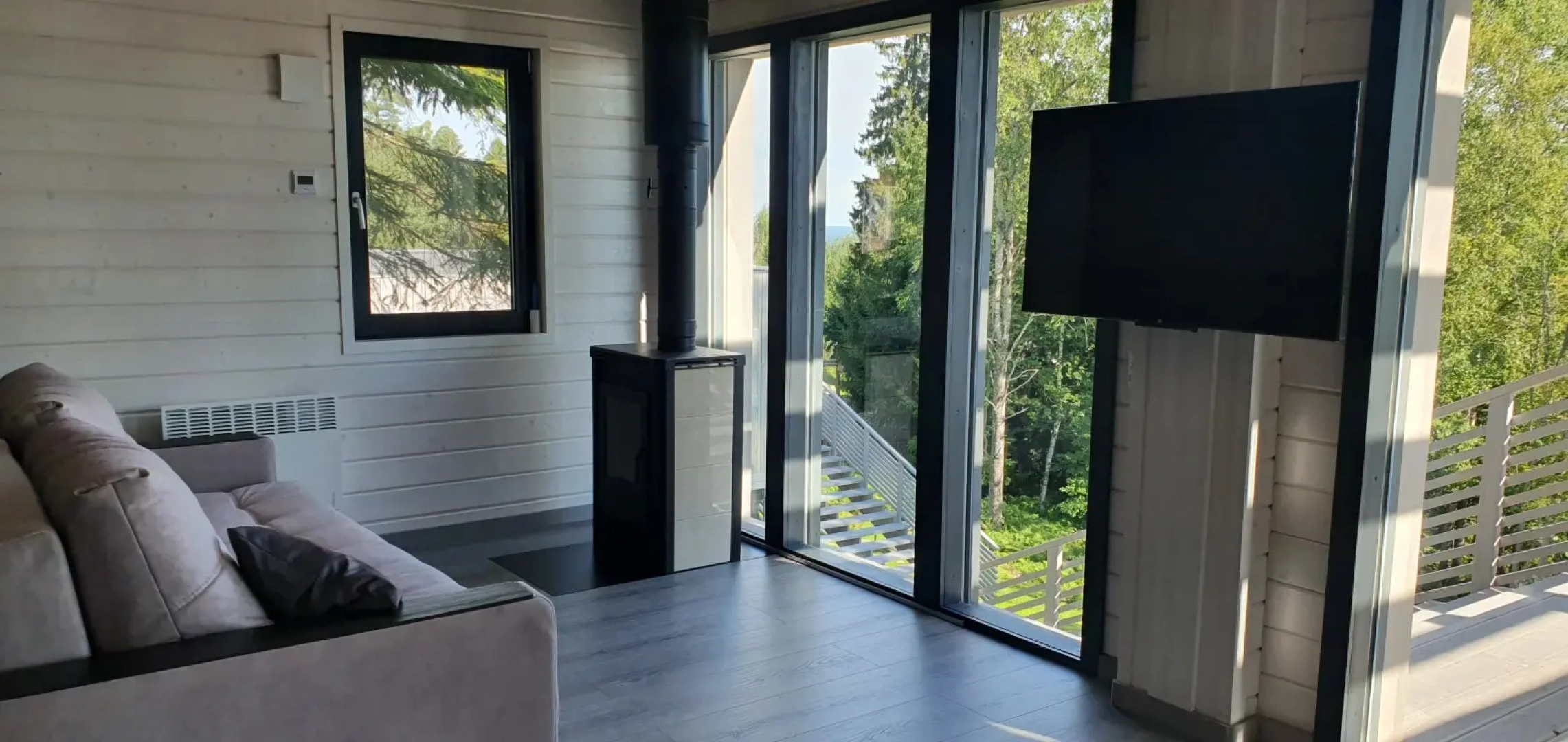 Коттедж Черничный склон Grey House