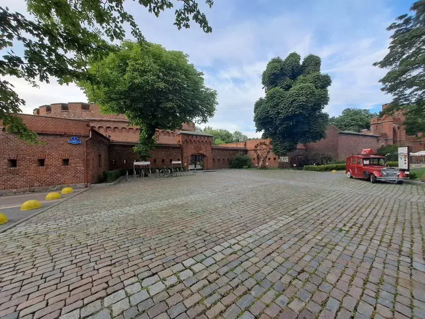 Квартира в новом доме у Верхнего Озера и Музея Янтаря