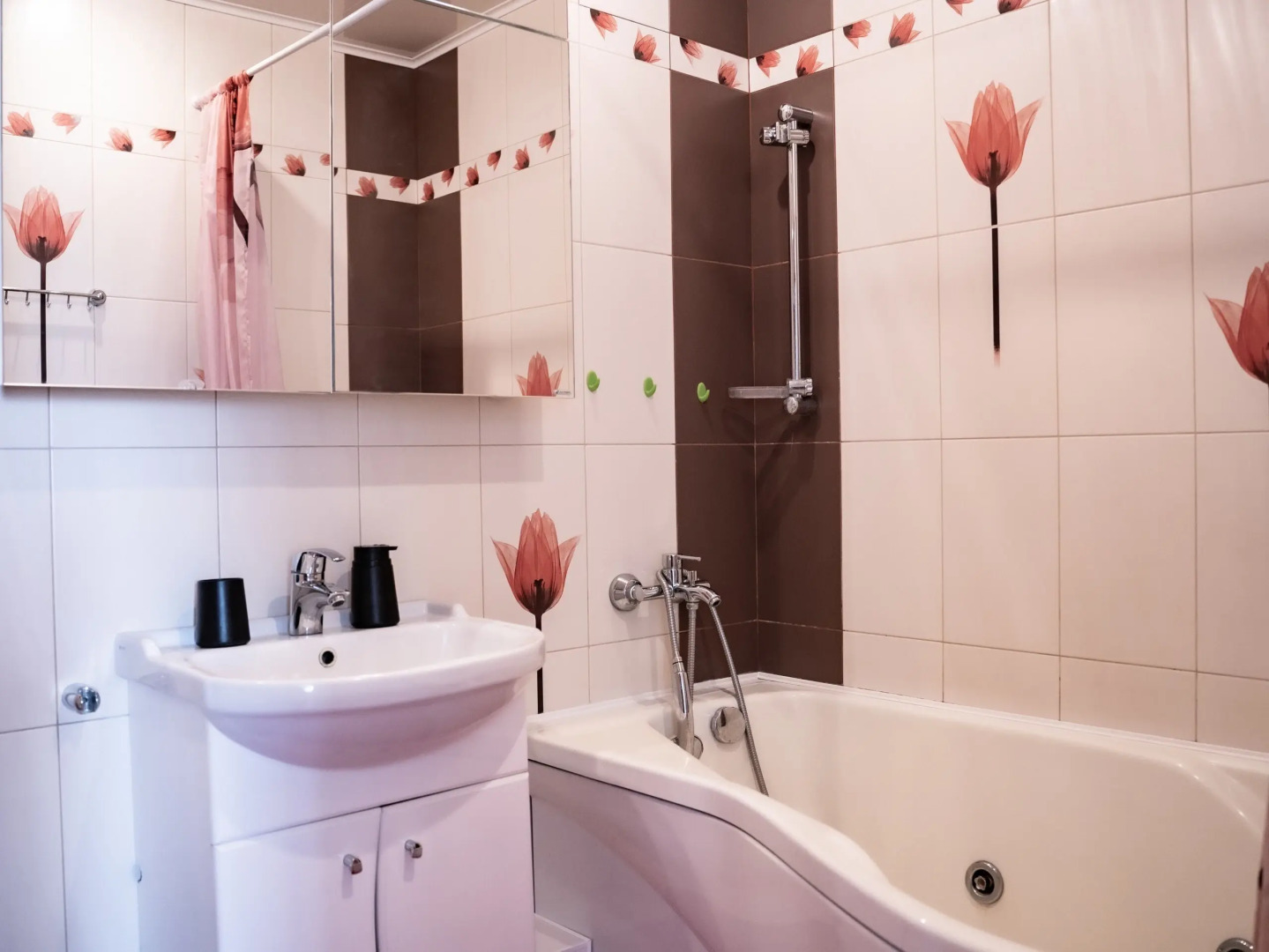 Квартира Уютная двухкомнатная