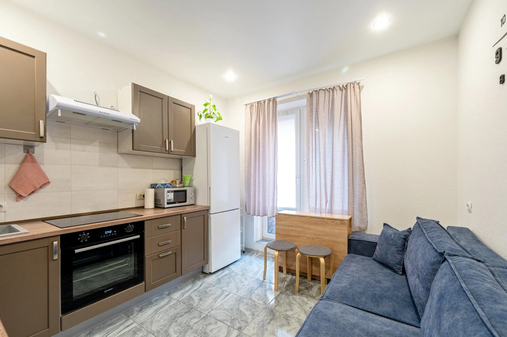 Апартаменты Однокомнатная Квартира в Шикарном Доме Премиум Класса