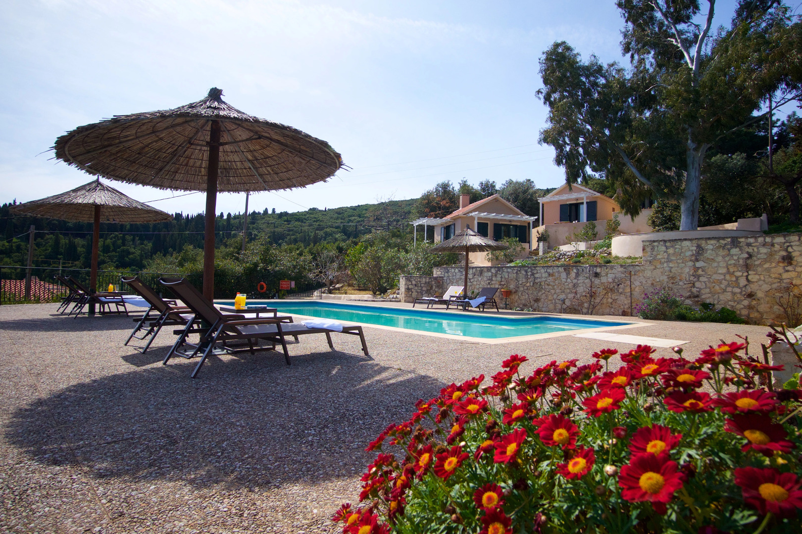 Апартаменты Martini Waterfront Suites