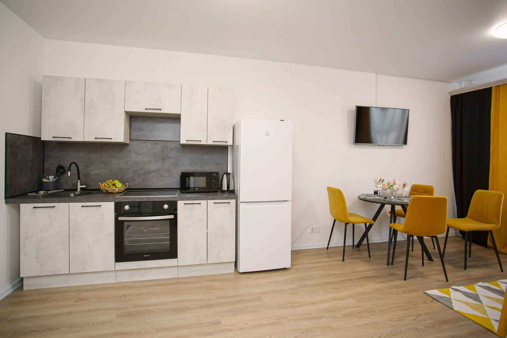 Апартаменты УК «АТМОCФЕPА» – евродвушка Лазурный берег