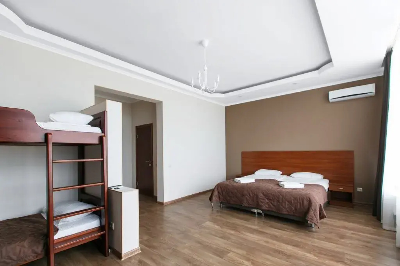 Отель Пеликан