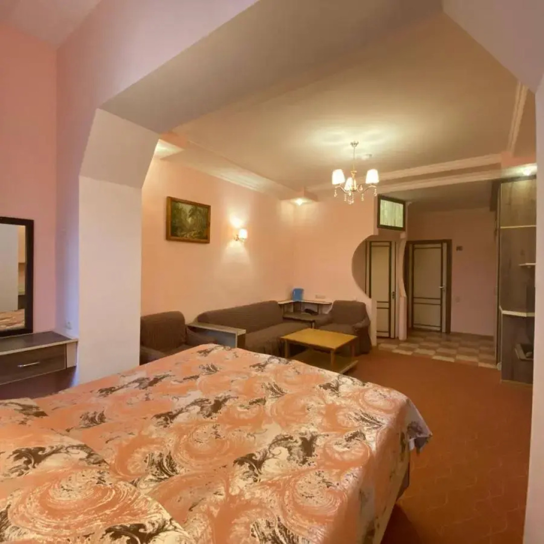 Дом Писателей Цахкадзора