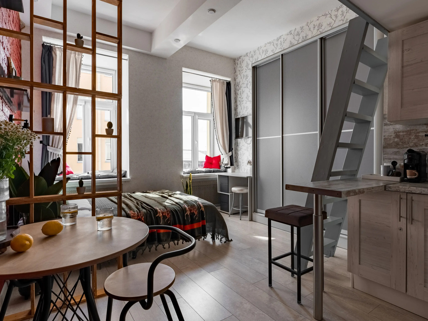 Апартаменты Granada Уютные в Адмиралтейском районе Санкт-Петербурга