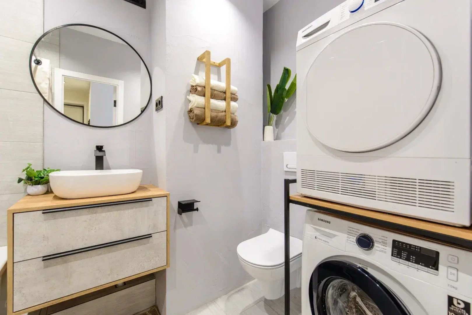 Квартира Просторная трешка в сердце города