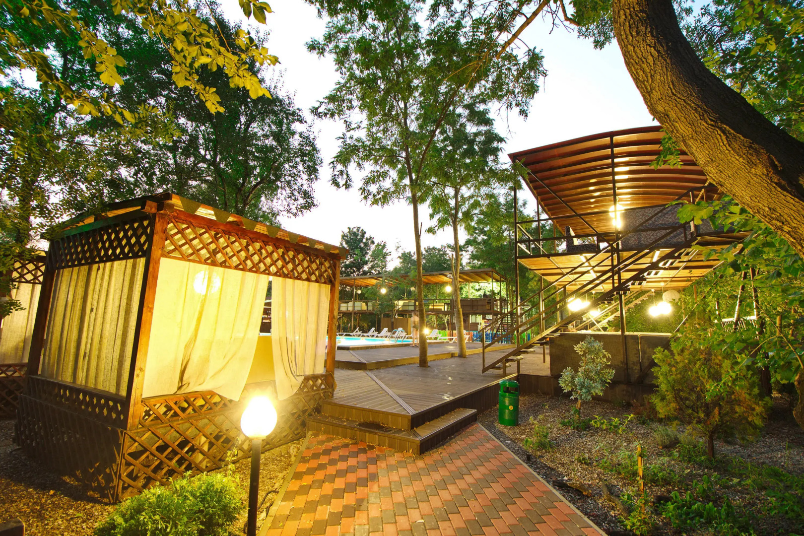 Парк-Отель Поляна