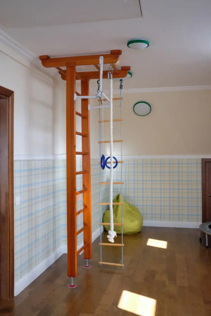 Частный дом Просторный уютный Особняк