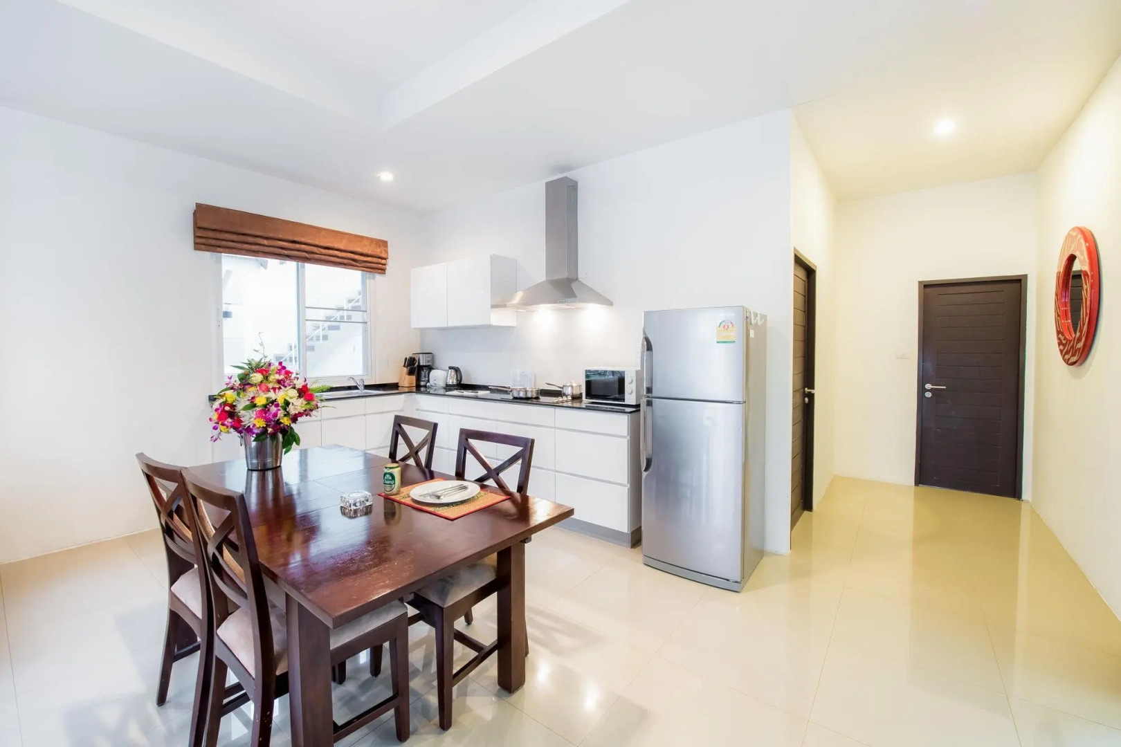 Отель The Oriental Beach Pearl