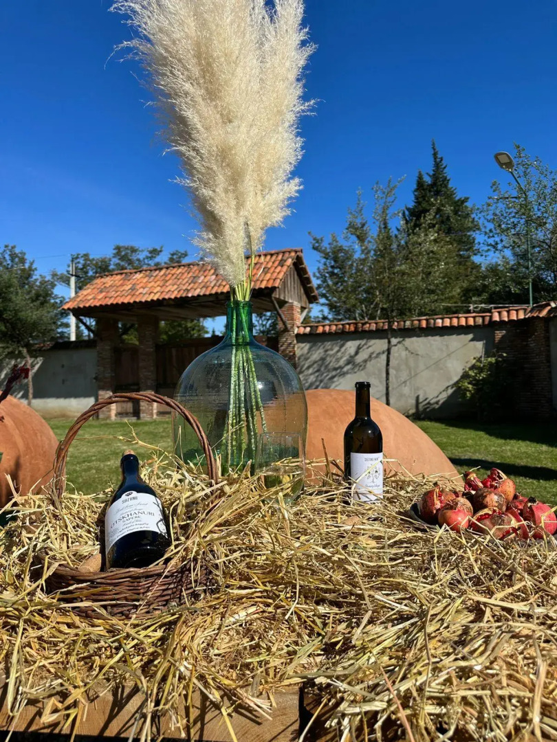 Отель Sazano Wine Cellar