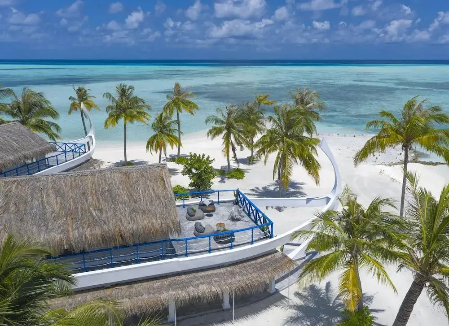 Курортный Отель Rahaa Resort