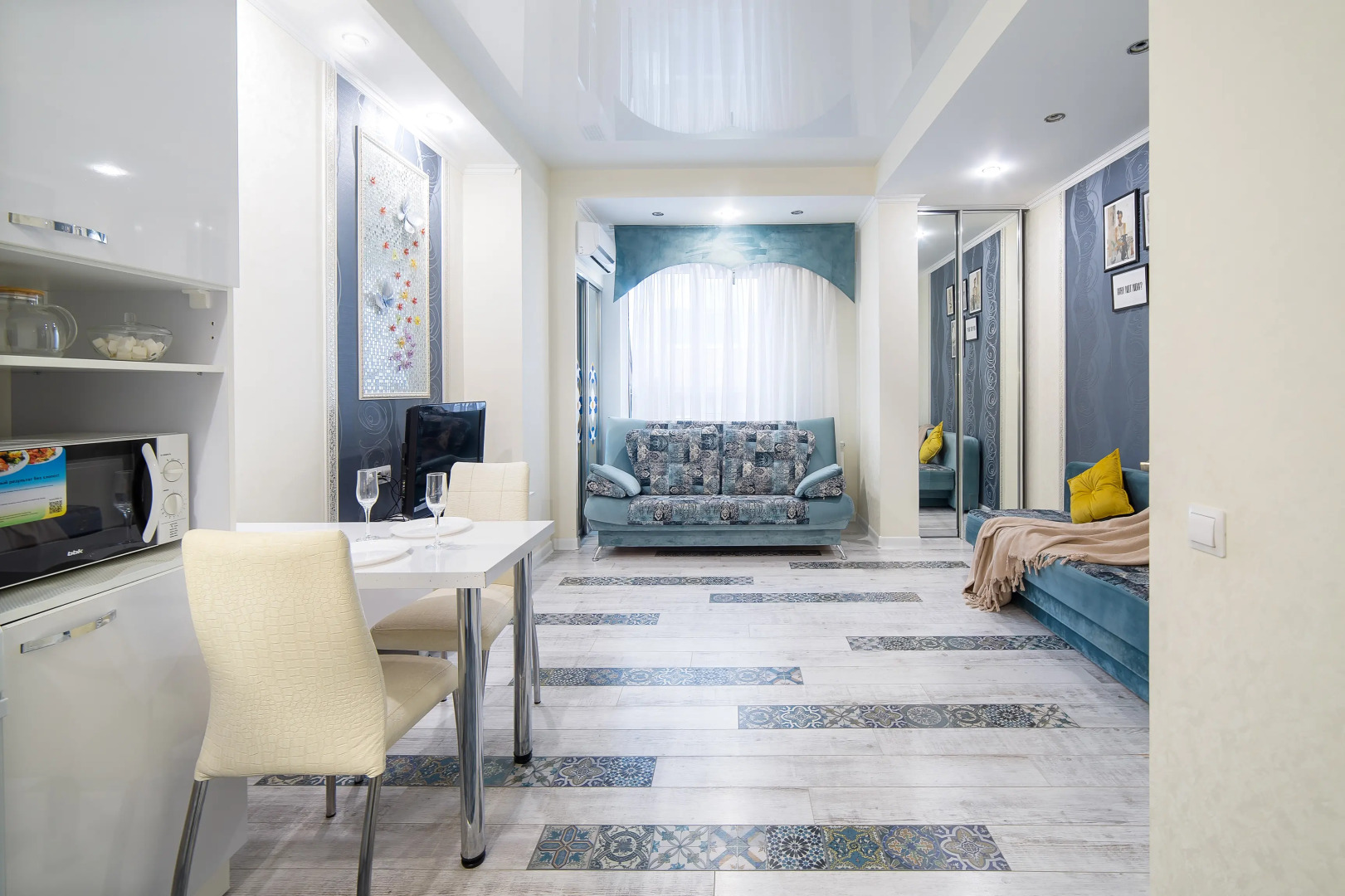 Апартаменты MyhomeYourhome на Переулке Рахманинова 39/9А