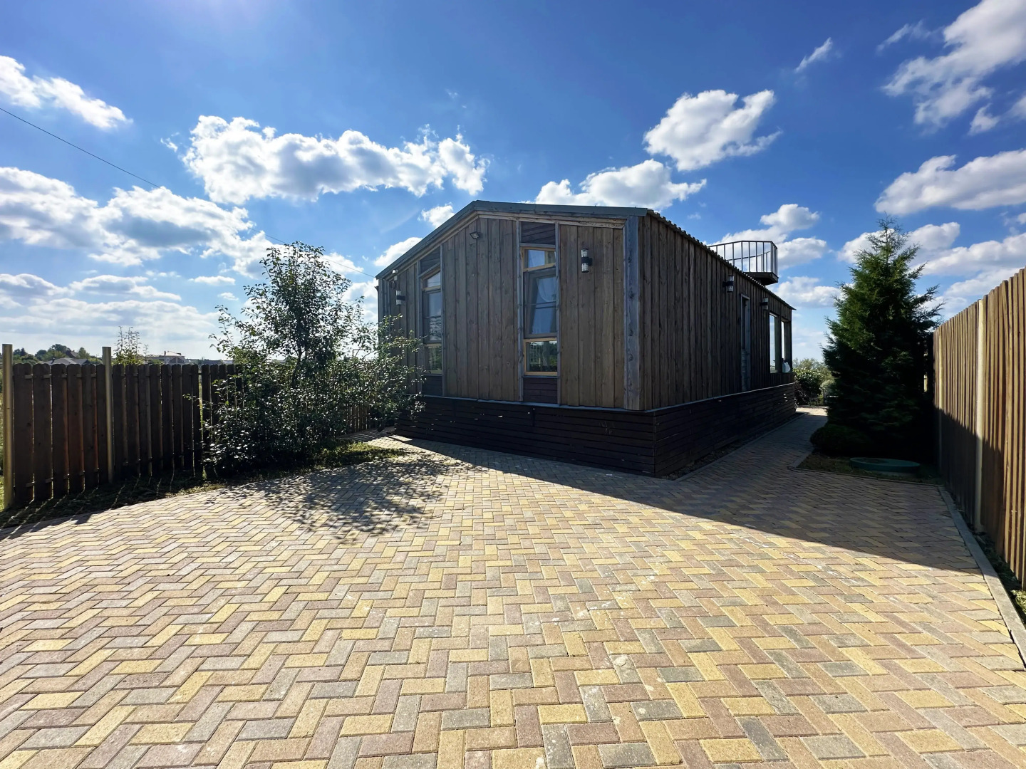 Частный дом с восхитительным видом на озеро Плещеево и город