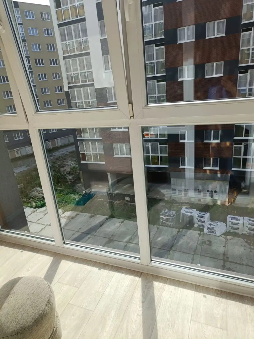 Квартира Двухкомнатная возле СК Янтарный