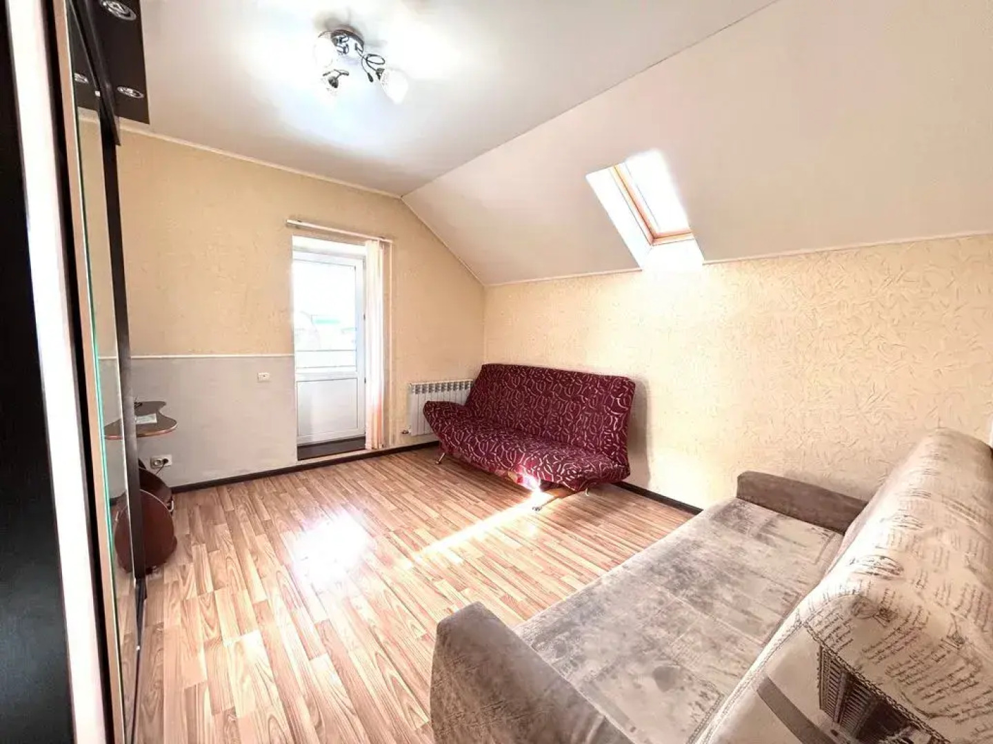 Апартаменты 2-к квартира Каракозова 10