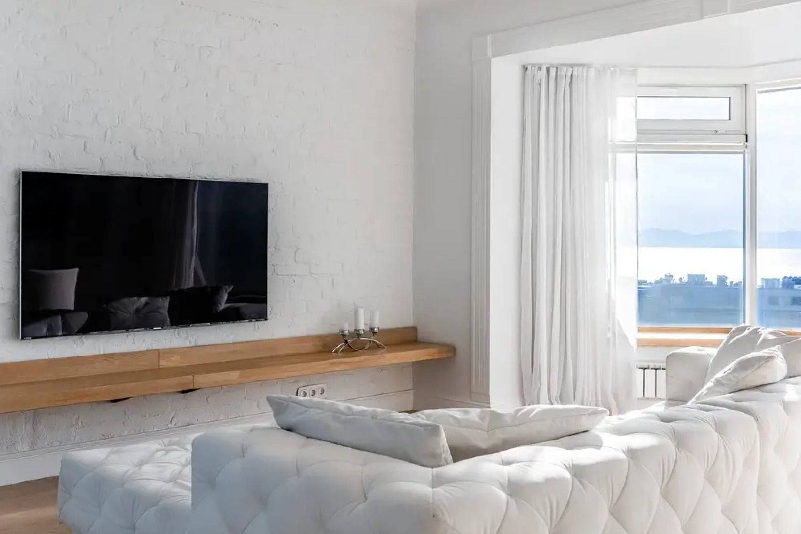 Апартаменты на первой линии главной набережной