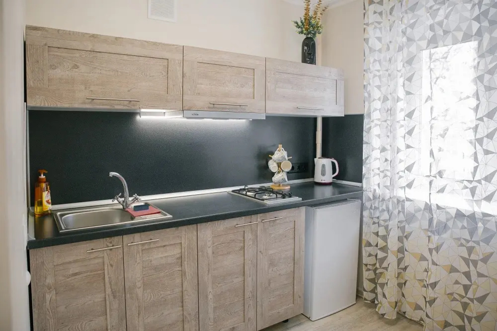 Апартаменты Компания Подушка на Амурском бульваре 5