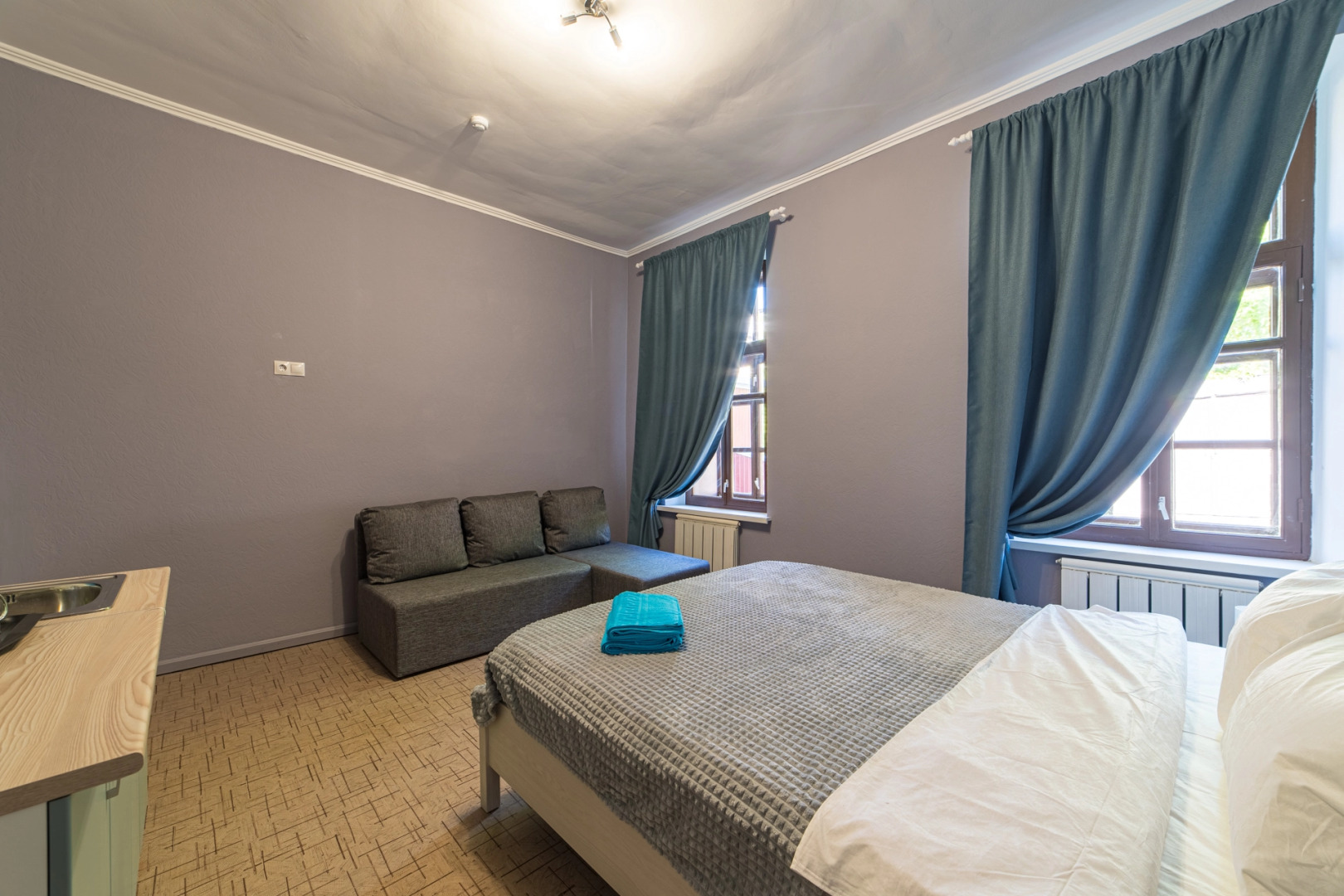 Мини-Отель Номера на Япеева