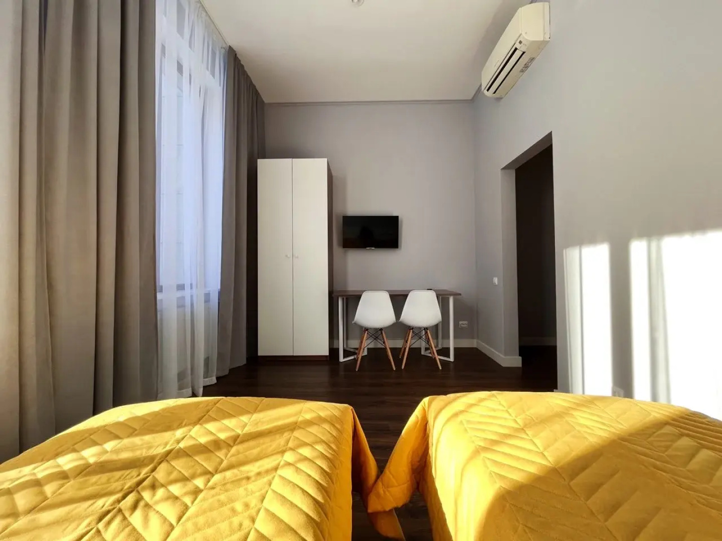 Отель Демократ на 9-ой Советской