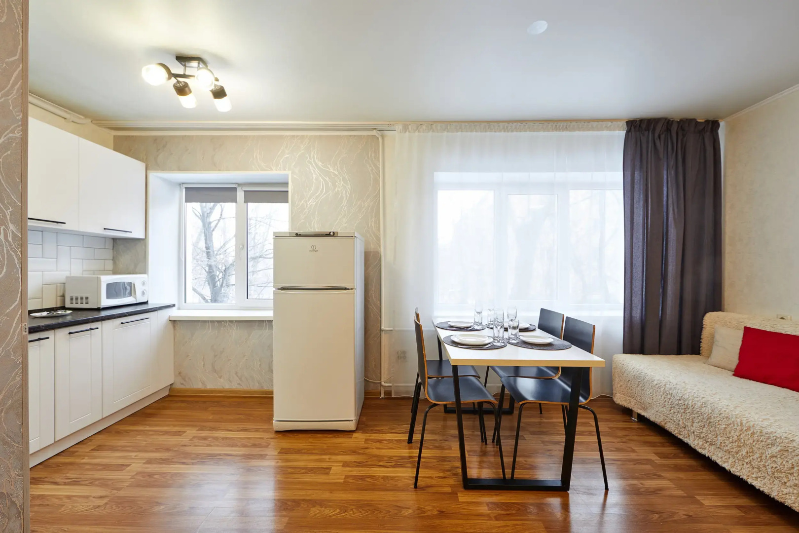 Апартаменты Тимирязева 10