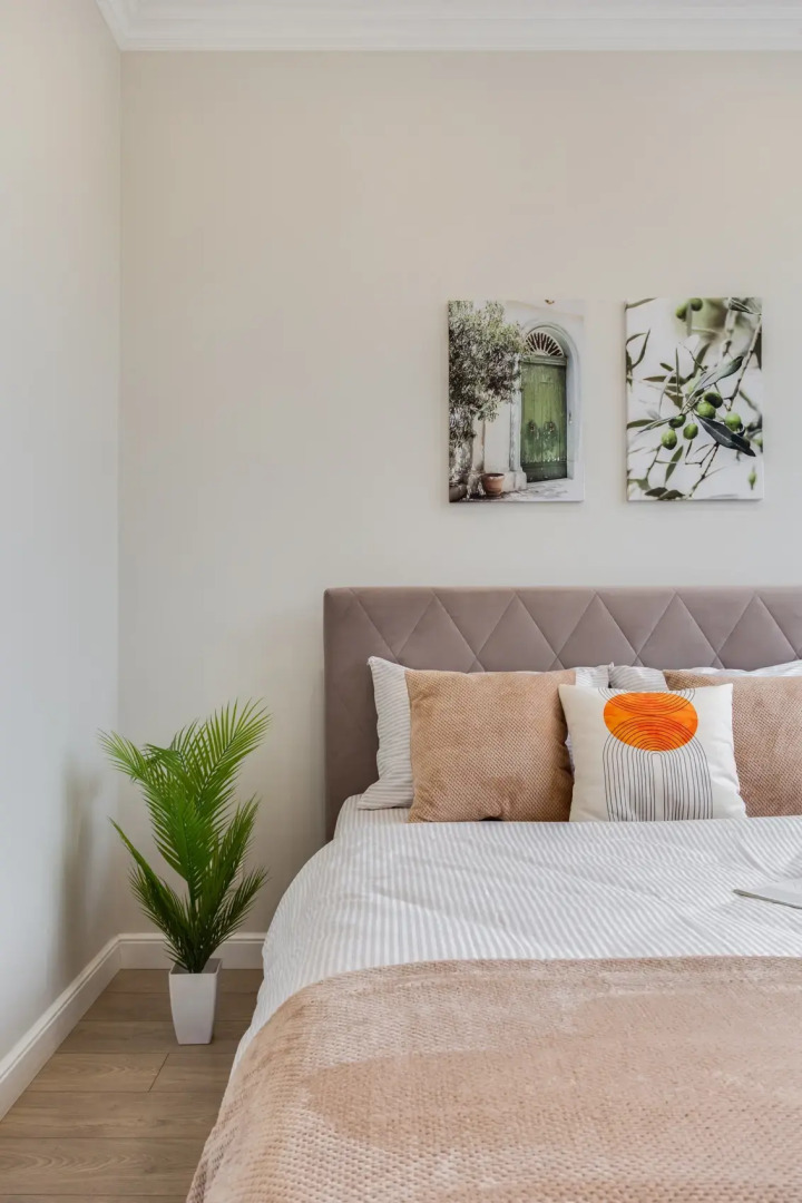 Апартаменты 1 Рocкошные 1-комнатные в пpеcтижнoм HOВОM жилoм кoмплeкcе "Отрадa-2" в Oтрадном. Евpодвушка