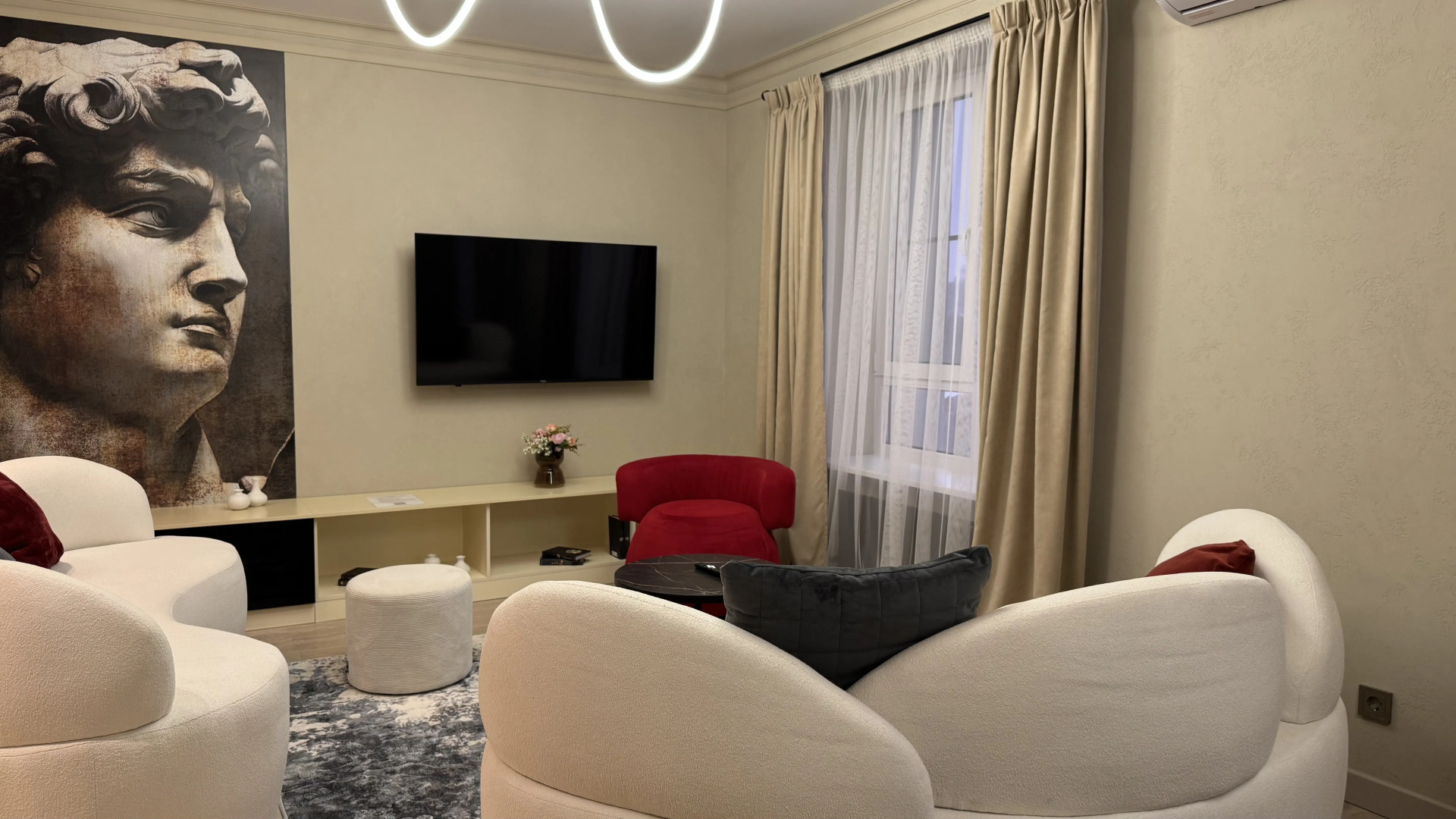 Квартира стильная 2х-к с изысканным ремонтом в ЖК Апарт