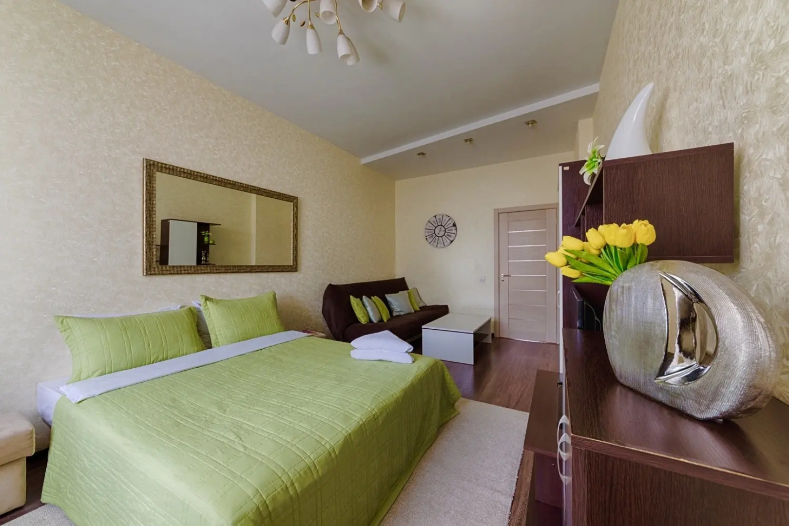 Апартаменты 2-комнатные HomeApart пр-т Независимости, 39