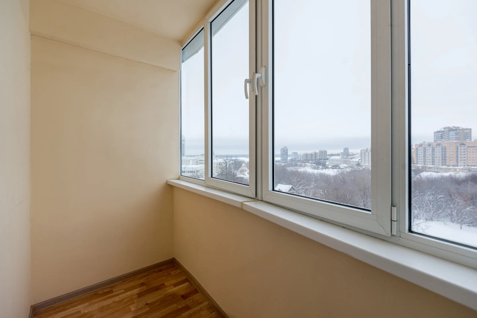 Квартира 2-к в центре на Ярославской 72 от RentAp, 4 сп.места