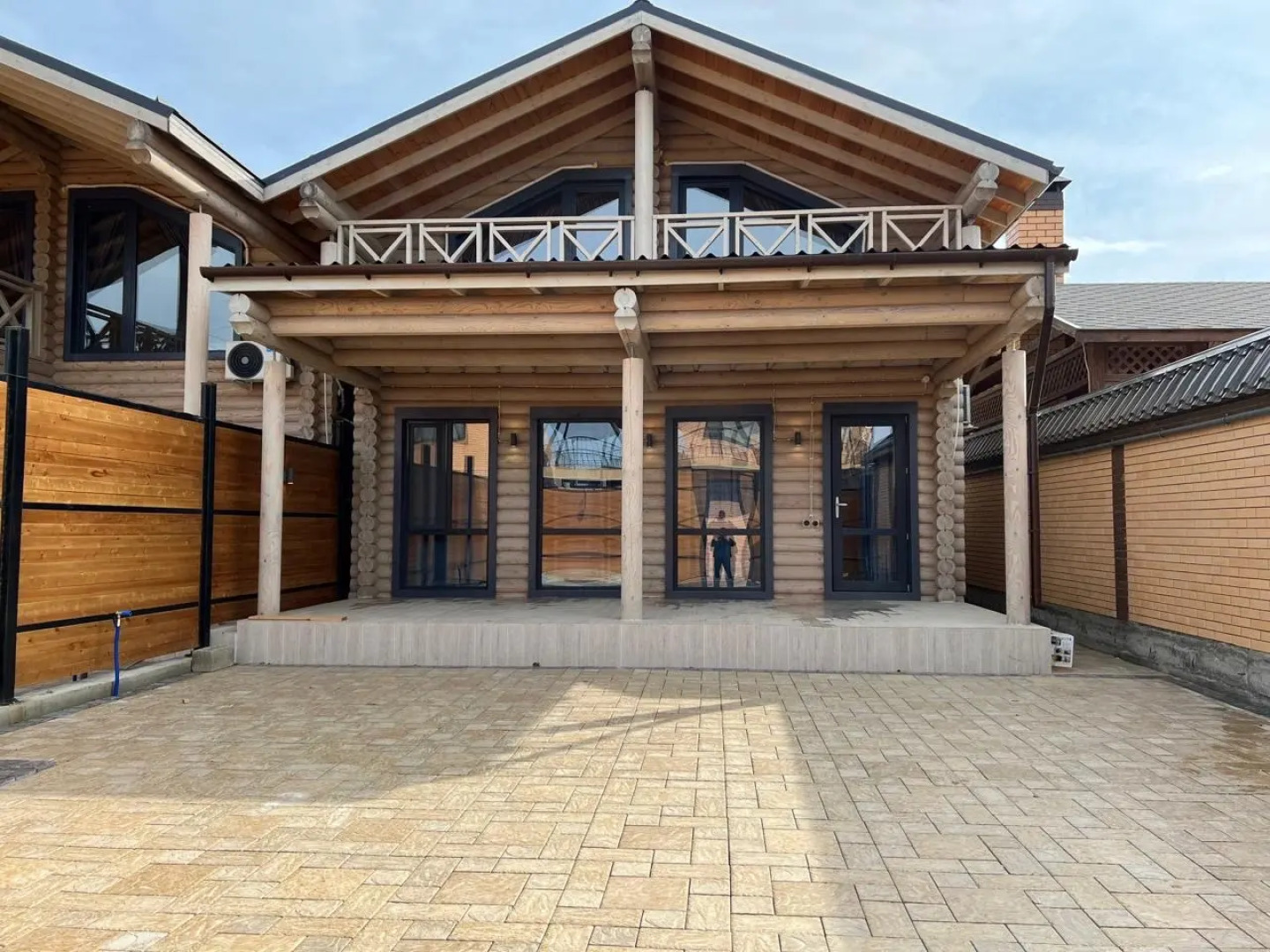 Вилла у моря 2