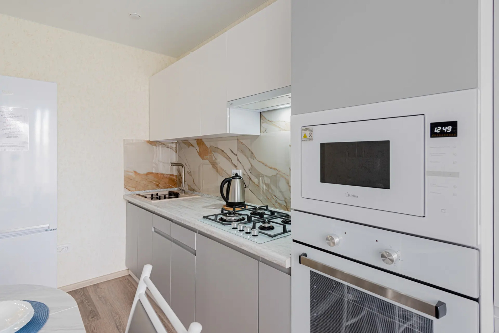 Квартира 1-к в новом мкр. на Новогородской 15 от RentAp, 4 сп.места