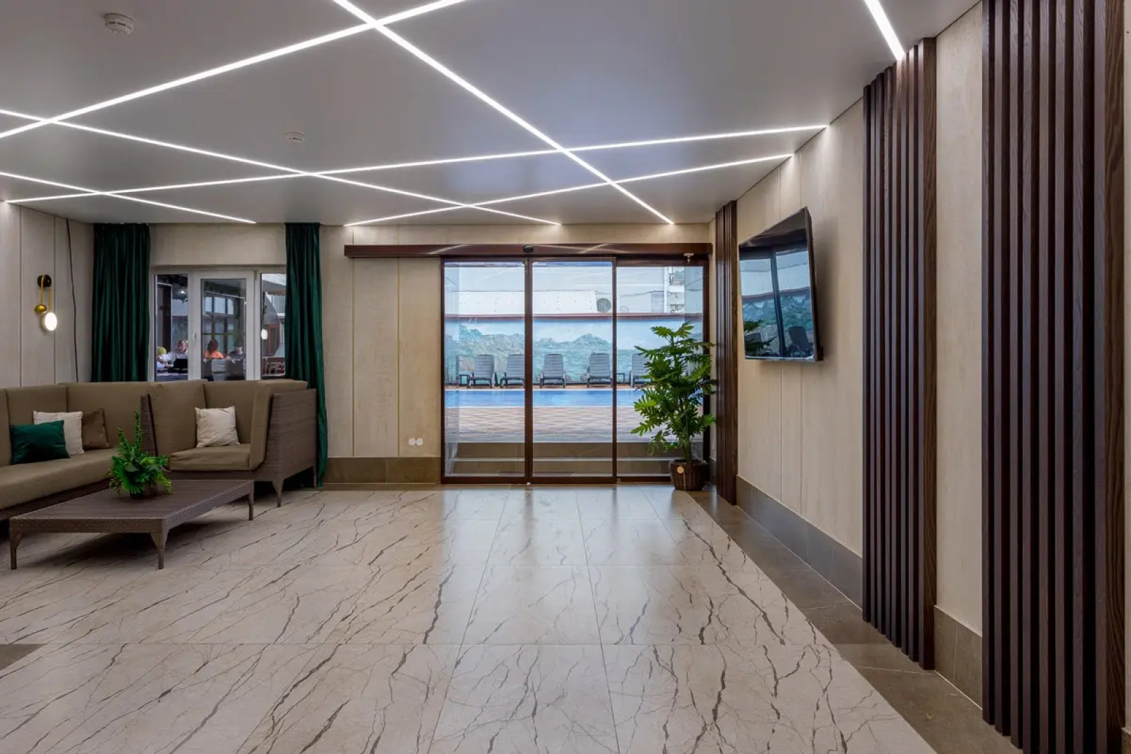 Отель Сократис