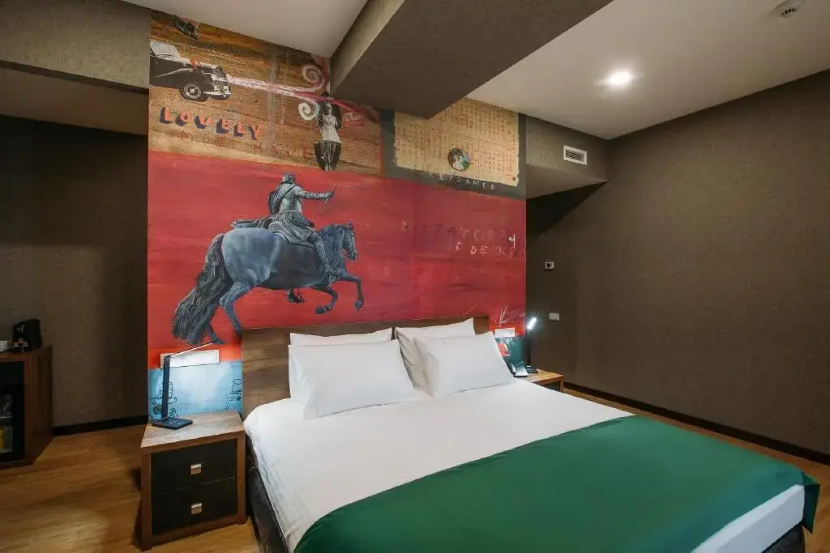 Theory Hotel