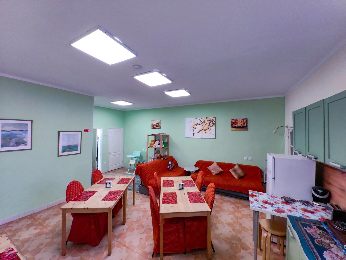 Отель Вернисаж